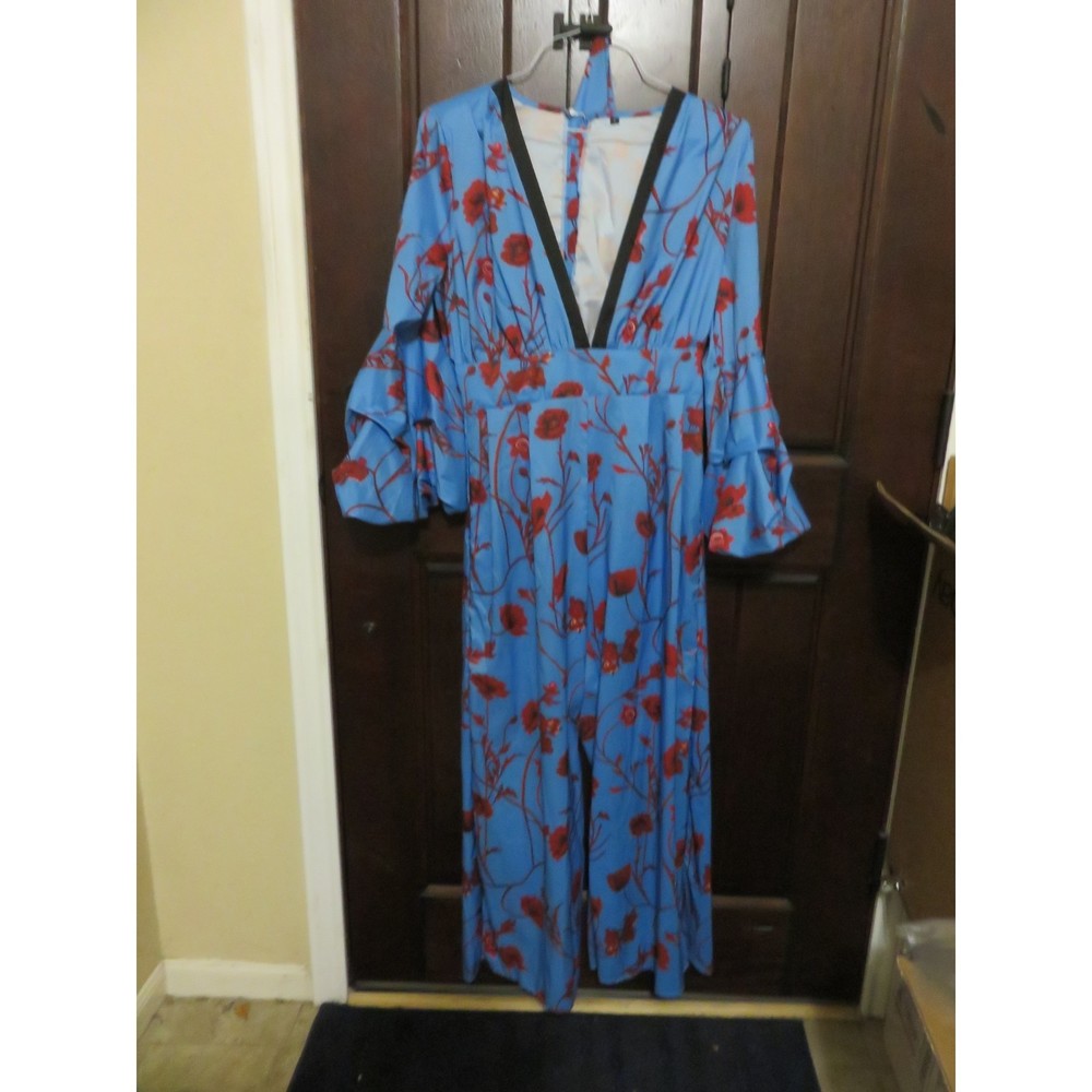 NO NAME BRAND MAXI JUMP SUIT SIZE L